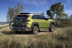 В США сфотографировали прототип нового Toyota RAV4
