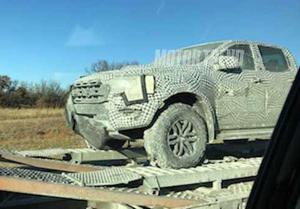 Экстремальный Ford Ranger сфотографировали на эвакуаторе