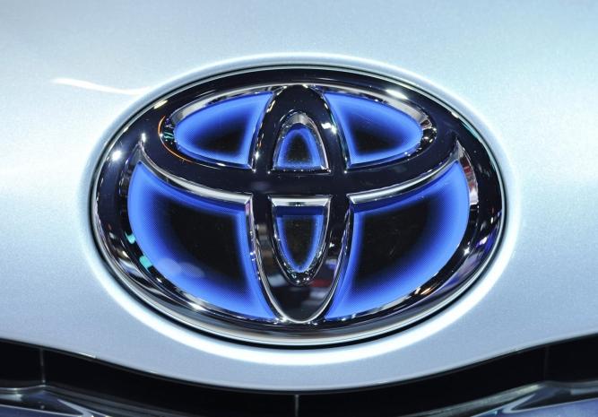 Из-за проблем с подушками безопасности Toyota отзывает более 600 тысяч авто