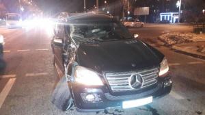 Три человека пострадали в аварии с автобусом в Алматы