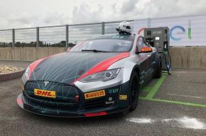 FIA поддержит гоночную серию с машинами Tesla