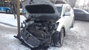 Угнанная машина спровоцировала аварию в Алматы