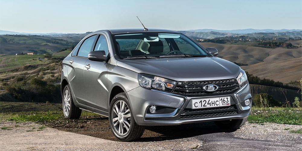 Lada Vesta впервые стала самым популярным автомобилем в России