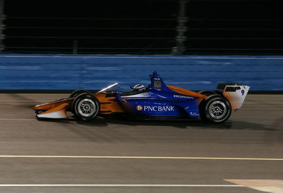 В IndyCar прошли первые тесты защитного стекла