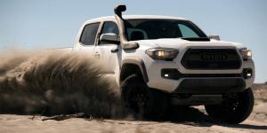 Три модели Toyota подготовили к тяжелому бездорожью