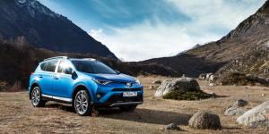 Названы самые продаваемые японские автомобили в России в 2017 году