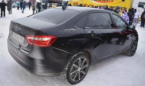 Появились фотографии роскошной версии Lada Vesta президента АвтоВАЗа