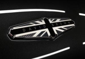 Британцы превратят старый Jaguar XKR в эксклюзивный 600-сильный ретрокар