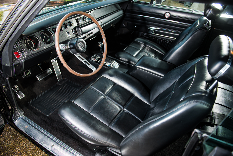 1969 Dodge Charger Брюса Уиллиса и Джей Кея