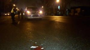 В Алматы джип сбил двух пешеходов