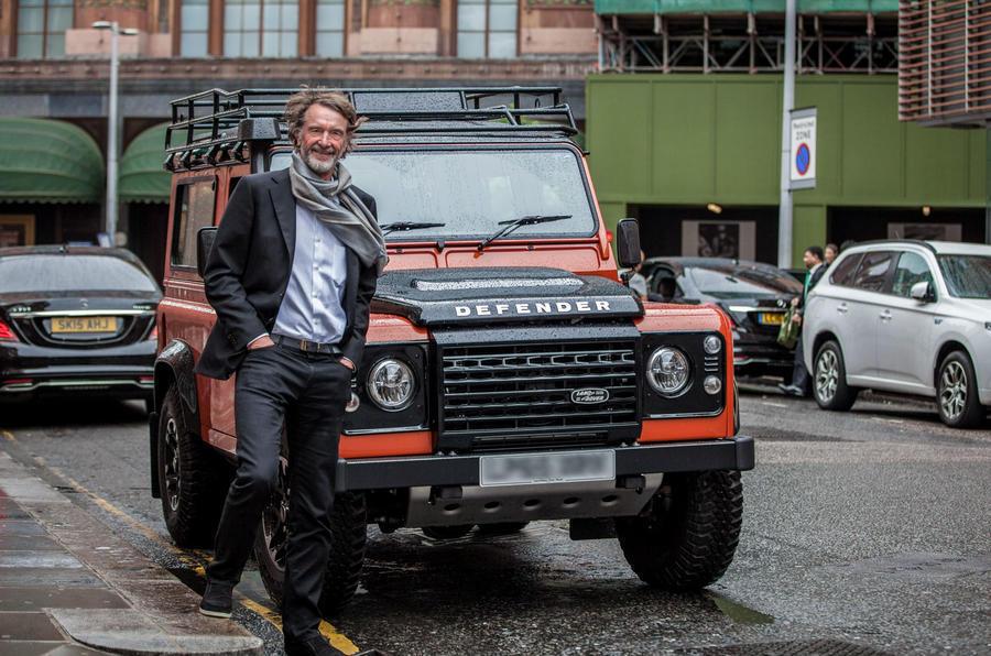 Mercedes-Benz поможет миллиардеру возродить Defender