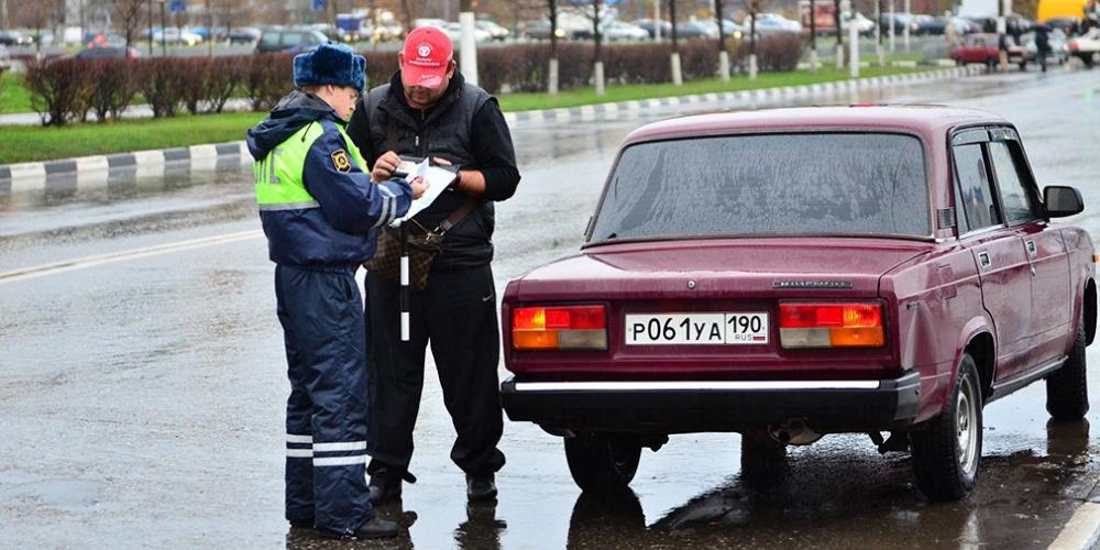 У злостных нарушителей ПДД предложили отнимать права