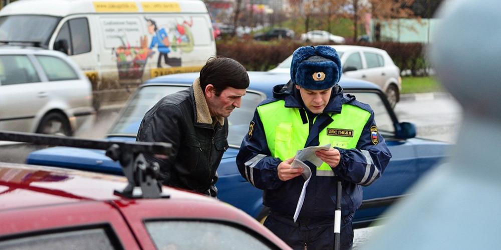 ГИБДД выступило против разделения прав на профессиональные и любительские