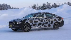 На тестах замечен гибридный седан Genesis G80
