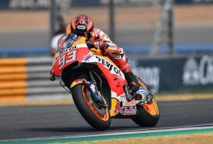 Гонщики Repsol Honda задают темп во второй день тестов MotoGP в Таиланде
