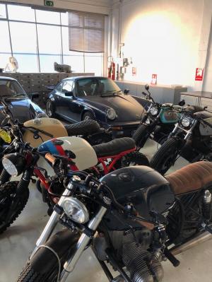 Неизвестные ограбили испанскую мастерскую Cafe Racer Dreams