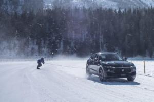 Maserati Levante разогнал сноубордиста до 152 километров в час