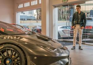 Первым владельцем гоночного Lamborghini Huracan в США стал 14-летний школьник