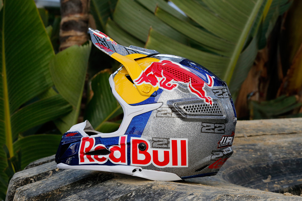 Leatt GPX 5.5 Red Bull - мотошлем Джонни Уокера
