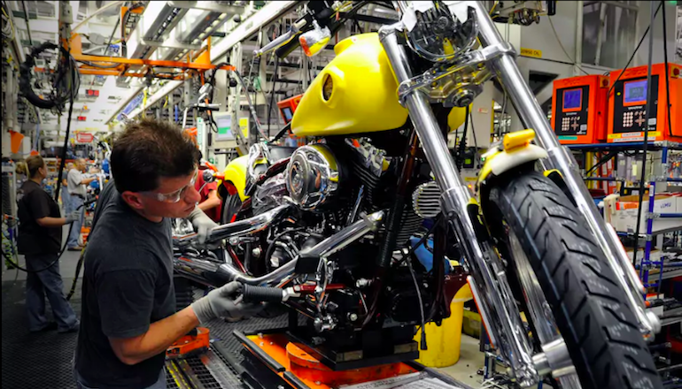 Компания Harley-Davidson закрывает завод в Канзасе