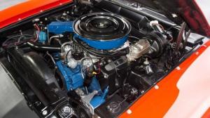 Старое купе Ford выставили на продажу по цене нового суперкара