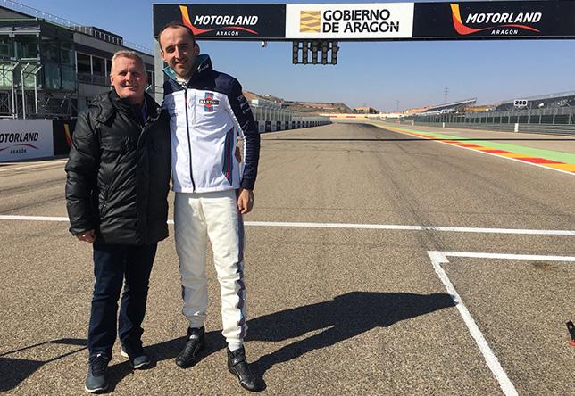 Видео: Кубица пилотирует FW41 на трассе в Арагоне