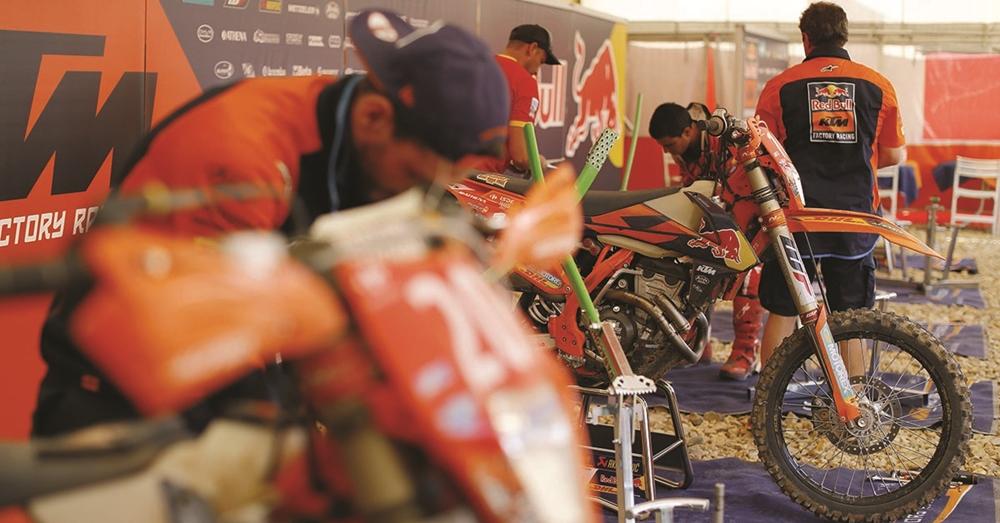Компания KTM предлагает услуги поддержки для всех участнкиов ISDE 2018
