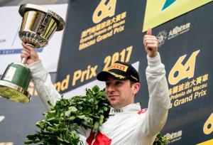 Робин Фрейнс составит дуэт с Нико Мюллером в экипаже Audi в DTM