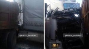 "Фура всмятку": Водитель чудом остался жив в ДТП в Павлодарской области 
