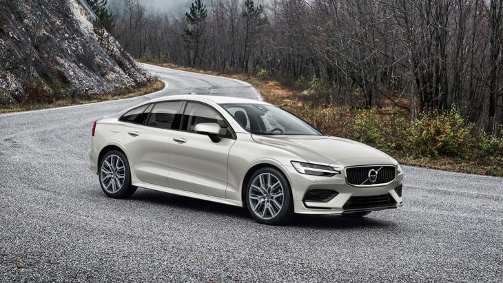 Седан Volvo S60 нового поколения: первые изображения