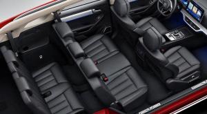 Новый кроссовер BYD получил огромный поворотный дисплей