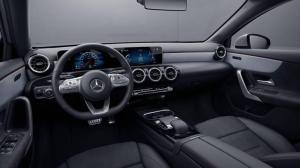 Mercedes показал базовую версию нового A-Class