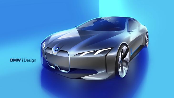 Новый электрокар BMW получил название i4
