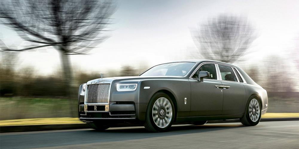 Rolls-Royce Phantom получил спецверсию в честь гранд-турера прошлого века

