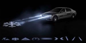 Автомобили Mercedes научили проецировать изображения на дорогу