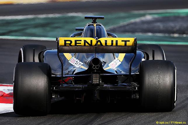 В Renault уверены в легальности выхлопной системы R.S.18
