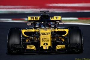 Марко: Renault впереди других команд средней группы
