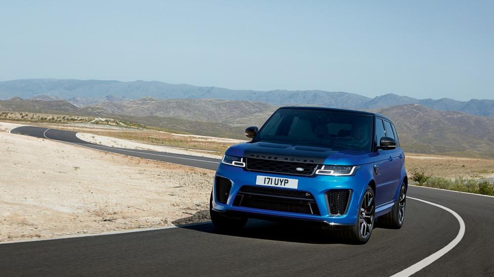 Range Rover Sport SVR оказался быстрее Ferrari