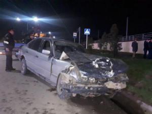 Авто разорвало на части в Шымкенте: беременная пассажирка в реанимации