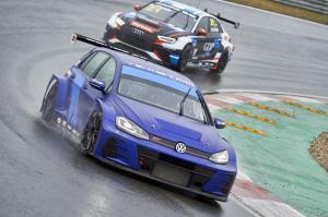 Команды Кубка Мира WTCR провели тесты в Зандворте