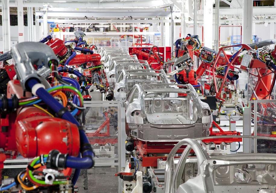 Tesla не может наладить производство Model 3 из-за бракованных запчастей