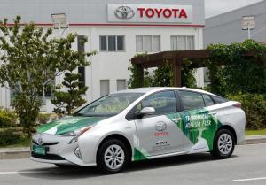 Toyota научила Prius работать на спирте