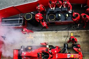 FIA ужесточает подход к контролю расхода масла
