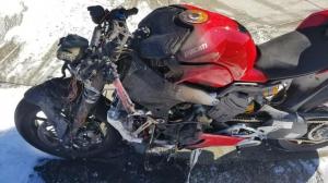 Супербайк Ducati Panigale V4 загорелся в Ванкувере