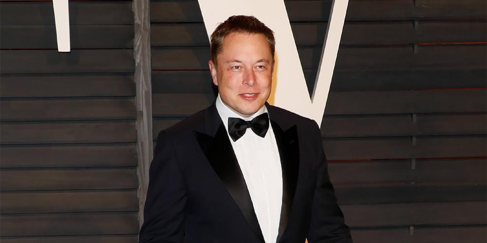 Акционеры Tesla назвали зарплату Илона Маска