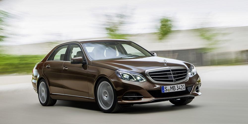 Mercedes-Benz отзывает более 12 тысяч автомобилей в России


