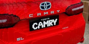 Австралиец построил Toyota Camry из Lego в натуральную величину