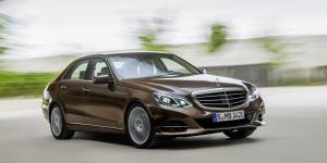 Mercedes-Benz отзывает более 12 тысяч автомобилей в России


