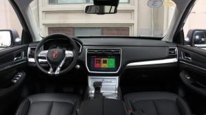 Рамный внедорожник Roewe RX8 поступил в продажу