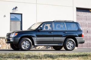 «Новый» Lexus LX470 выставили на продажу за $129 тысяч